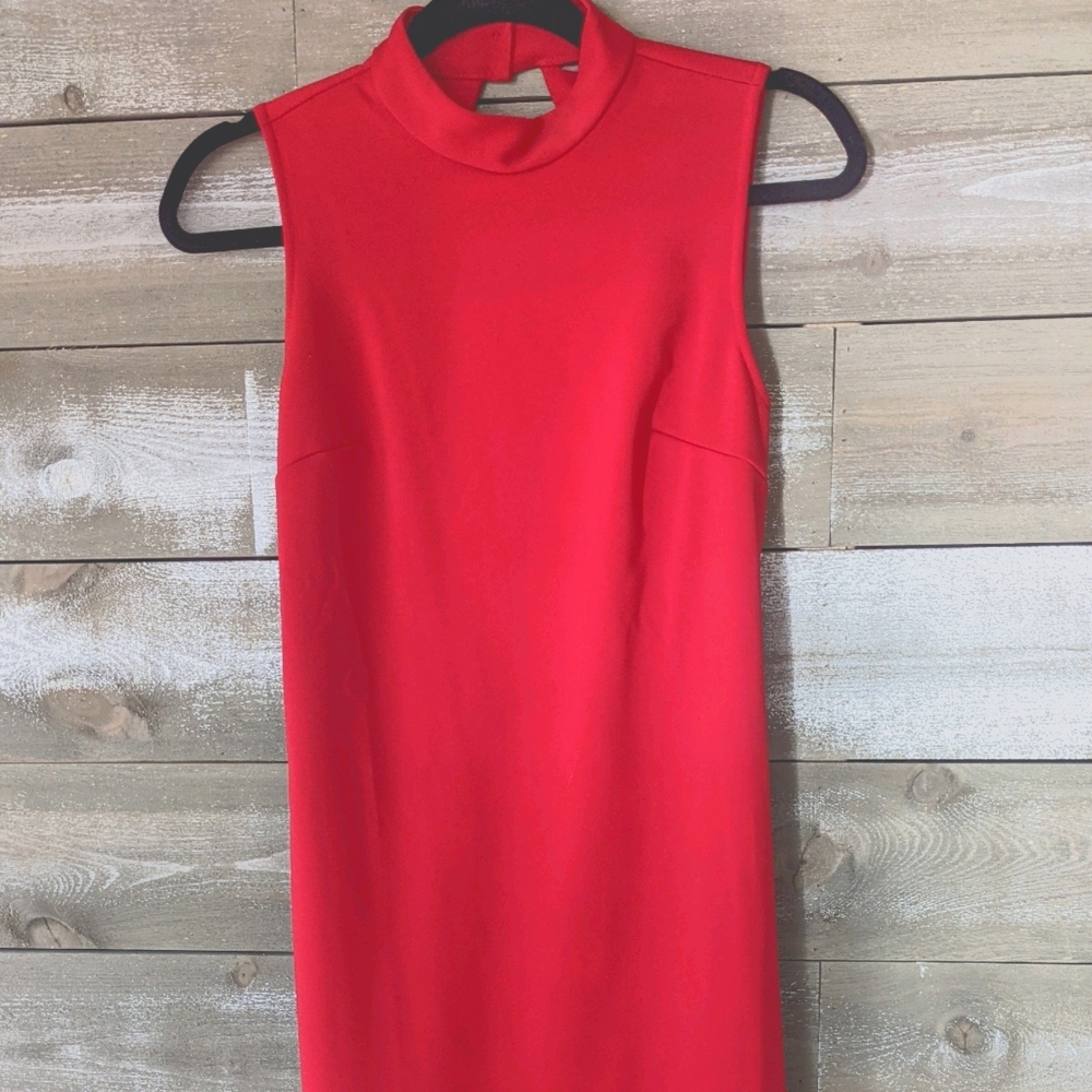 Red Fitted Asymmetric Keyhole Back Dress Small